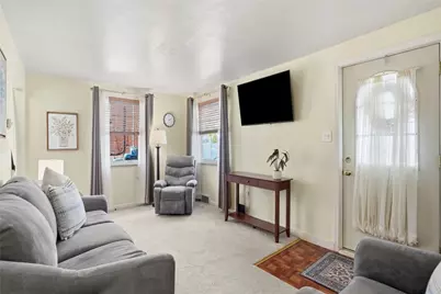 2180 Pauline Ave, Beechview, PA 15216 - Photo 6