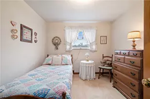 438 Diller Ave, West Mifflin, PA 15122 - Photo 18