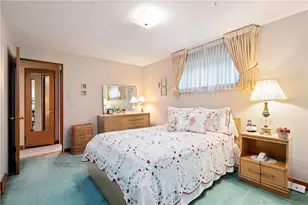 438 Diller Ave, West Mifflin, PA 15122 - Photo 14