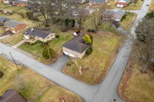 616 Boxwood Dr, Unity Township, PA 15650 - Photo 30