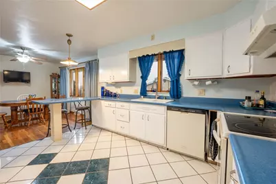 616 Boxwood Dr, Unity Township, PA 15650 - Photo 10