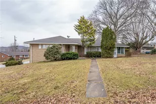 616 Boxwood Dr, Unity Township, PA 15650 - Photo 1