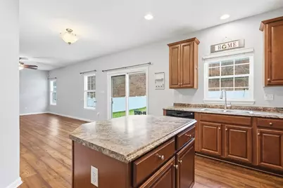 217 Heritage Dr, North Fayette, PA 15071 - Photo 14