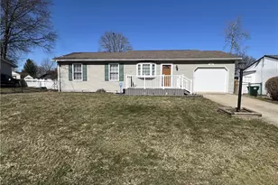 1535 Charles St, Hermitage, PA 16148 - Photo 1