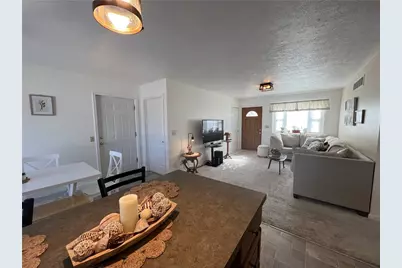 1535 Charles St, Hermitage, PA 16148 - Photo 8