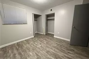 3230 Kennett Sq, Pittsburgh, PA 15213 - Photo 8