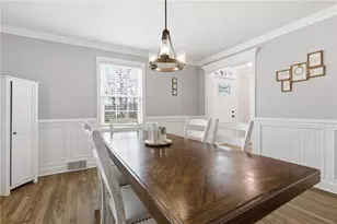 1924 Shaler Dr, Pittsburgh, PA 15116 - Photo 6