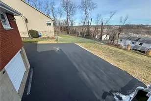 225 Chaucer Dr, Irwin, PA 15642 - Photo 4