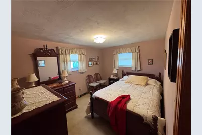 225 Chaucer Drive, Irwin, PA 15642 - Photo 12