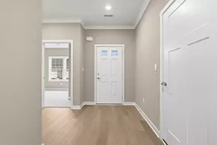 294 Olivia Dr, Pittsburgh, PA 15068 - Photo 2