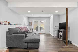 181 Jade Dr, Pittsburgh, PA 15147 - Photo 26