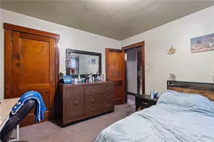 33 Cedricton St, Pittsburgh, PA 15210 - Photo 16