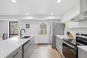 2590 Grouse Ridge, Pittsburgh, PA 15090 - Photo 8