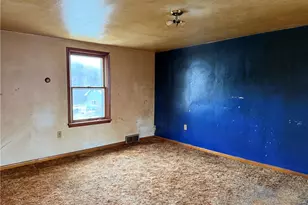 1135 New Stanton Ruffsdale Rd, East Huntington, PA 15679 - Photo 10