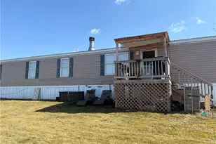 516 Hill St, Bullskin Township, PA 15666 - Photo 1