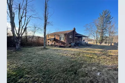 104 Colbaugh Rd, Level Green, PA 15085 - Photo 2