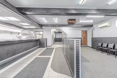 825 5th Ave, East McKeesport, PA 15035 - Photo 4