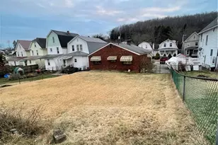 417 N 6th Ave, Butler, PA 16001 - Photo 4