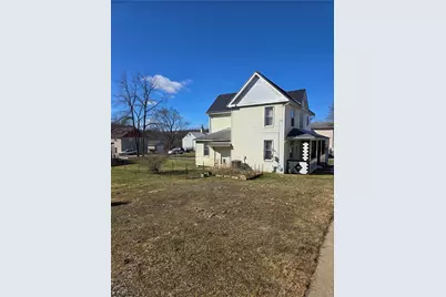 622 W Main St, Rural Valley Boro, PA 16249 - Photo 2