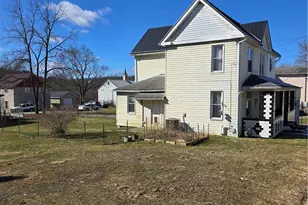 622 W Main St, Rural Valley Boro, PA 16249 - Photo 2