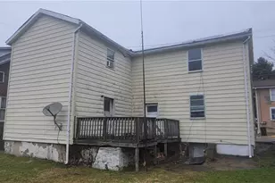 1319 Jefferson St, Latrobe, PA 15650 - Photo 4