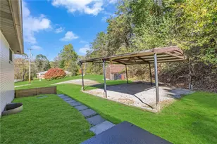 584 Chapel Rd, Center Township, PA 15001 - Photo 32