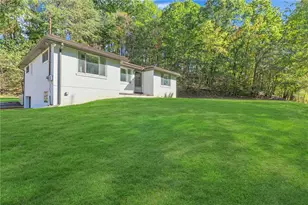 584 Chapel Rd, Center Township, PA 15001 - Photo 2