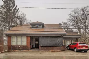 123 Cemetery Ln, Ross Twp, PA 15237 - Photo 2