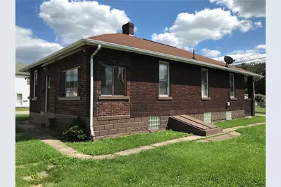 1404 Aetna St, Connellsville, PA 15425 - Photo 4