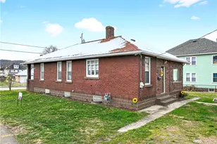 1404 Aetna St, Connellsville, PA 15425 - Photo 12