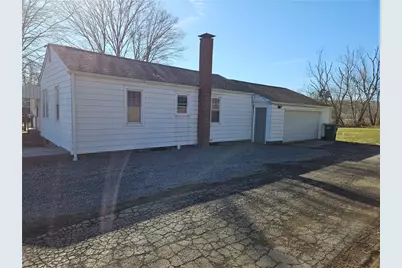 908 New Castle Rd, Franklin Township, PA 16001 - Photo 20