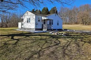 908 New Castle Rd, Franklin Township, PA 16001 - Photo 2