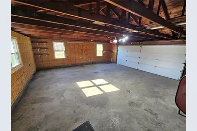 908 New Castle Rd, Franklin Township, PA 16001 - Photo 18