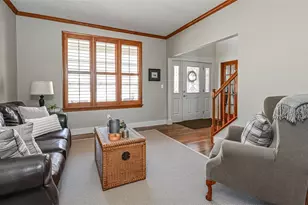 609 Cheshire Dr, Seven Fields Boro, PA 16046 - Photo 6