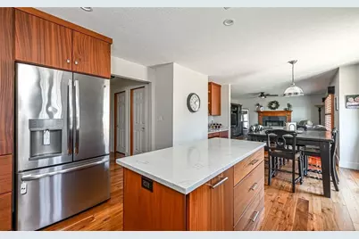 609 Cheshire Drive, Seven Fields Boro, PA 16046 - Photo 12