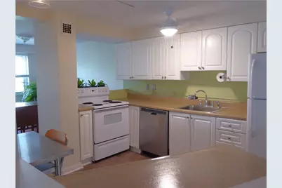 4601 Fifth Ave #623, Pittsburgh, PA 15213 - Photo 8