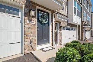 4009 Crown Dr, South Park, PA 15129 - Photo 2