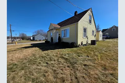 1020 Park Street, Sharon, PA 16146 - Photo 2