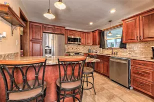 207 W Tacoma Ave, Latrobe, PA 15650 - Photo 10