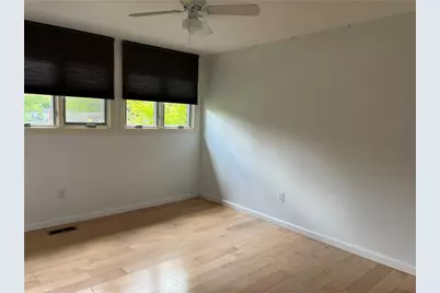 295 Carmell Dr, Pittsburgh, PA 15241 - Photo 6