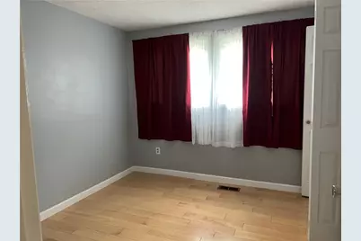 295 Carmell Dr, Pittsburgh, PA 15241 - Photo 8