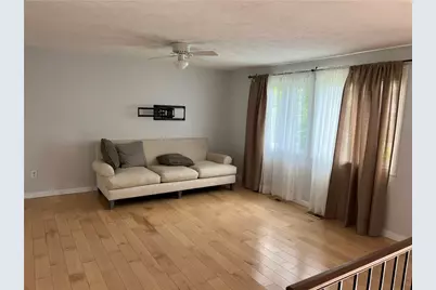 295 Carmell Dr, Pittsburgh, PA 15241 - Photo 2