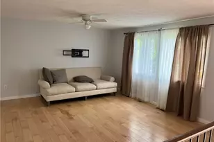 295 Carmell Dr, Pittsburgh, PA 15241 - Photo 2