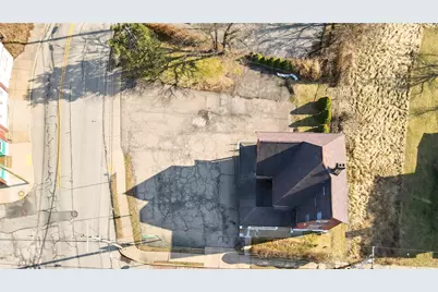 318 Juniper St, Versailles Boro, PA 15132 - Photo 8