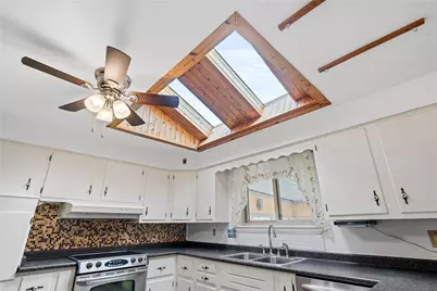 112 Wishart Dr, Brighton Township, PA 15009 - Photo 16