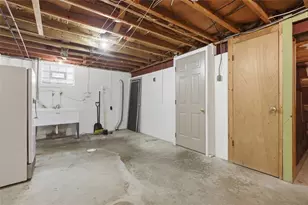 5195 Texas Ave, Bethel Park, PA 15102 - Photo 28