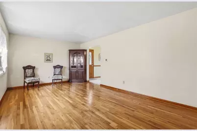 5195 Texas Ave, Bethel Park, PA 15102 - Photo 4