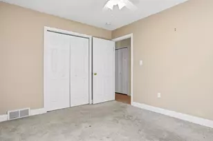 607 Locust St, Coraopolis, PA 15108 - Photo 14