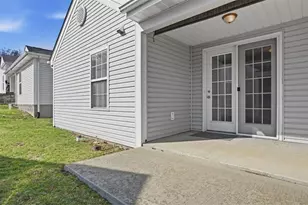 607 Locust St, Coraopolis, PA 15108 - Photo 16