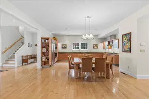 1219 Fairstead Ln, Pittsburgh, PA 15217 - Photo 12